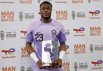 Nwabali Deflects Hero Status Onto Nigeria Team-mates -
